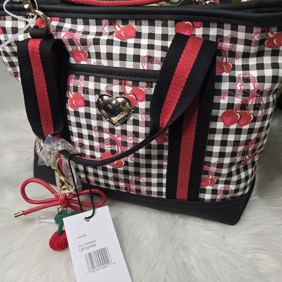 BETSEY JOHNSON CHERRY AND CHECK Crossbody Hand BAG.Brand new - Picture 3 of 9